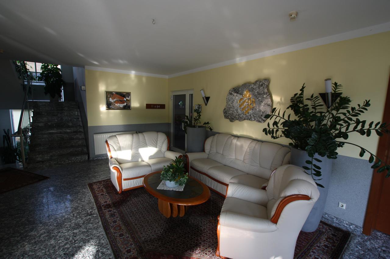 Hotel Buergerhof Hohenstein-Ernstthal Eksteriør billede