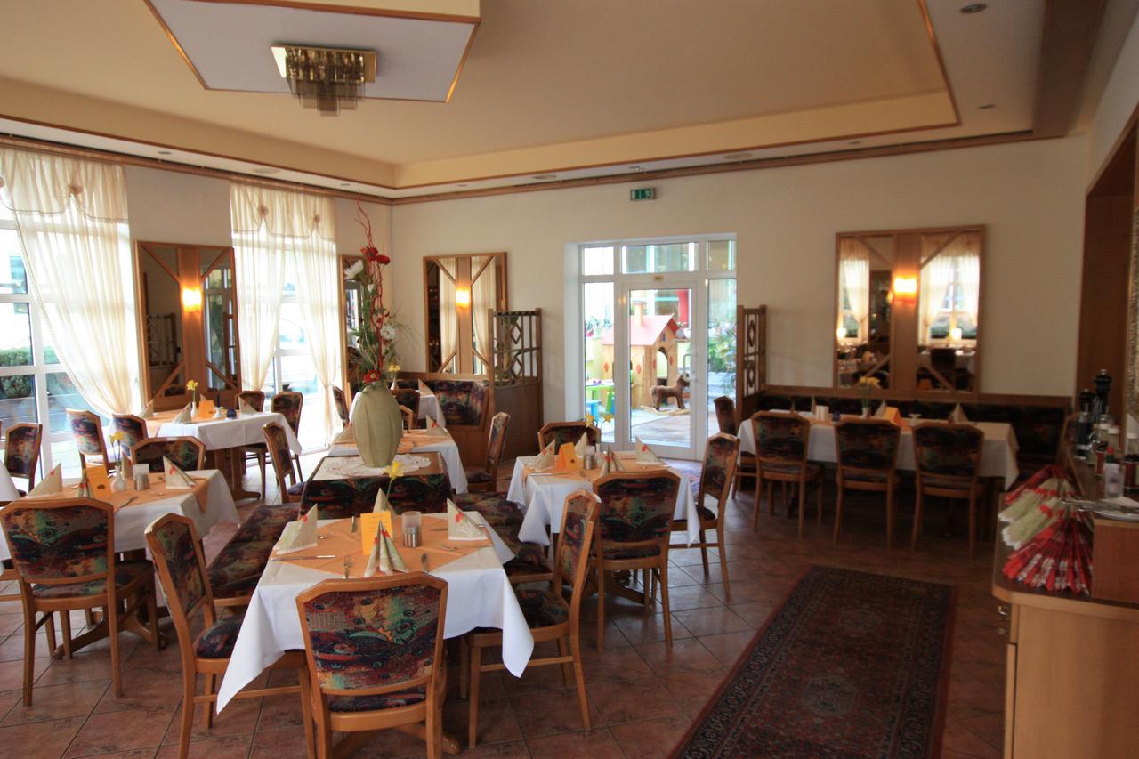 Hotel Buergerhof Hohenstein-Ernstthal Eksteriør billede