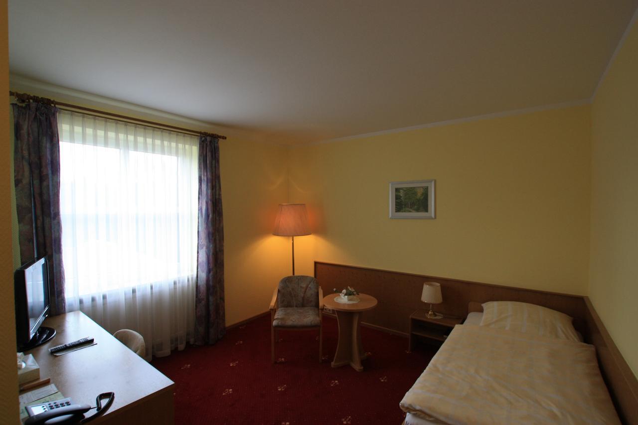Hotel Buergerhof Hohenstein-Ernstthal Eksteriør billede