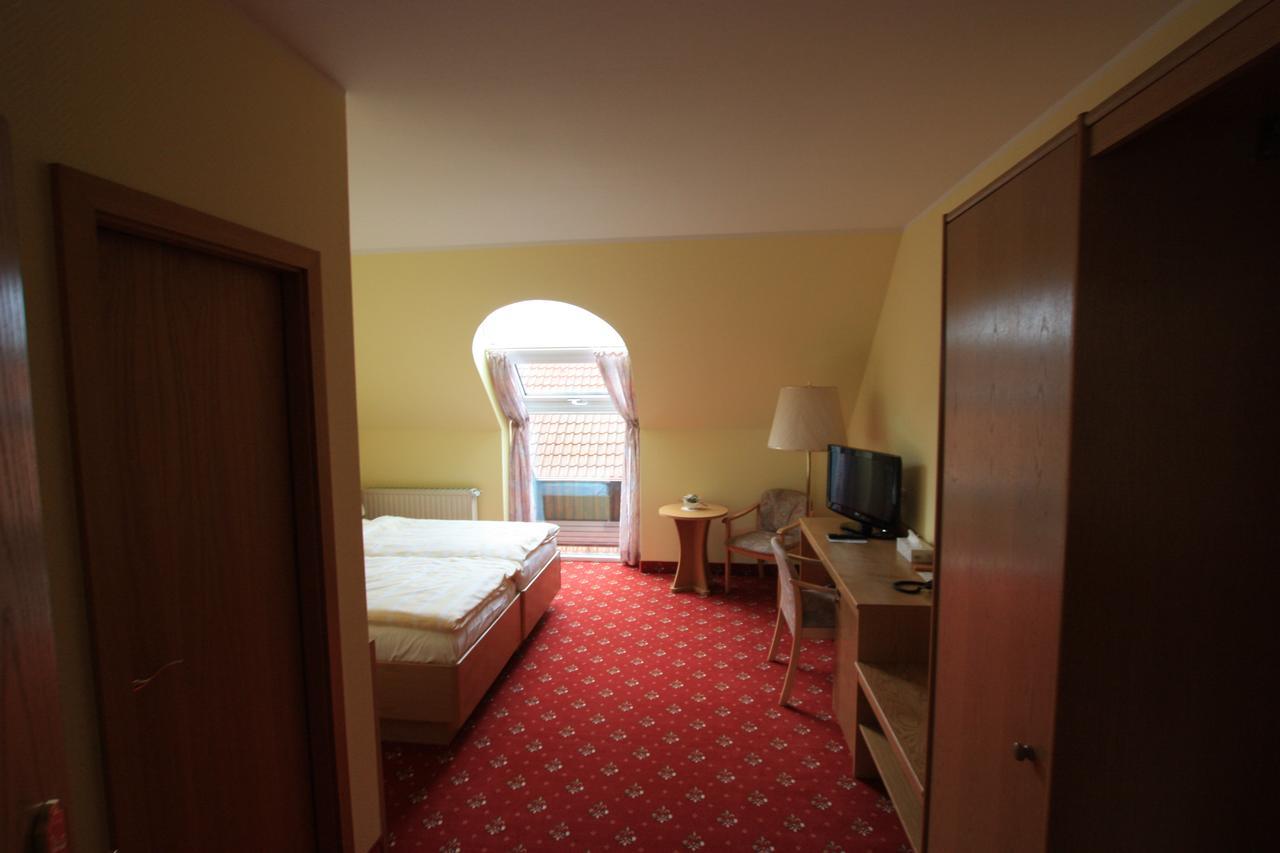 Hotel Buergerhof Hohenstein-Ernstthal Eksteriør billede