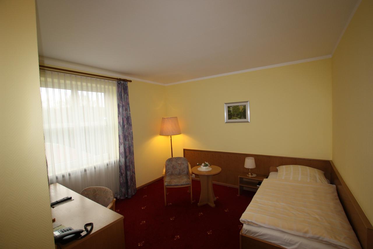 Hotel Buergerhof Hohenstein-Ernstthal Eksteriør billede