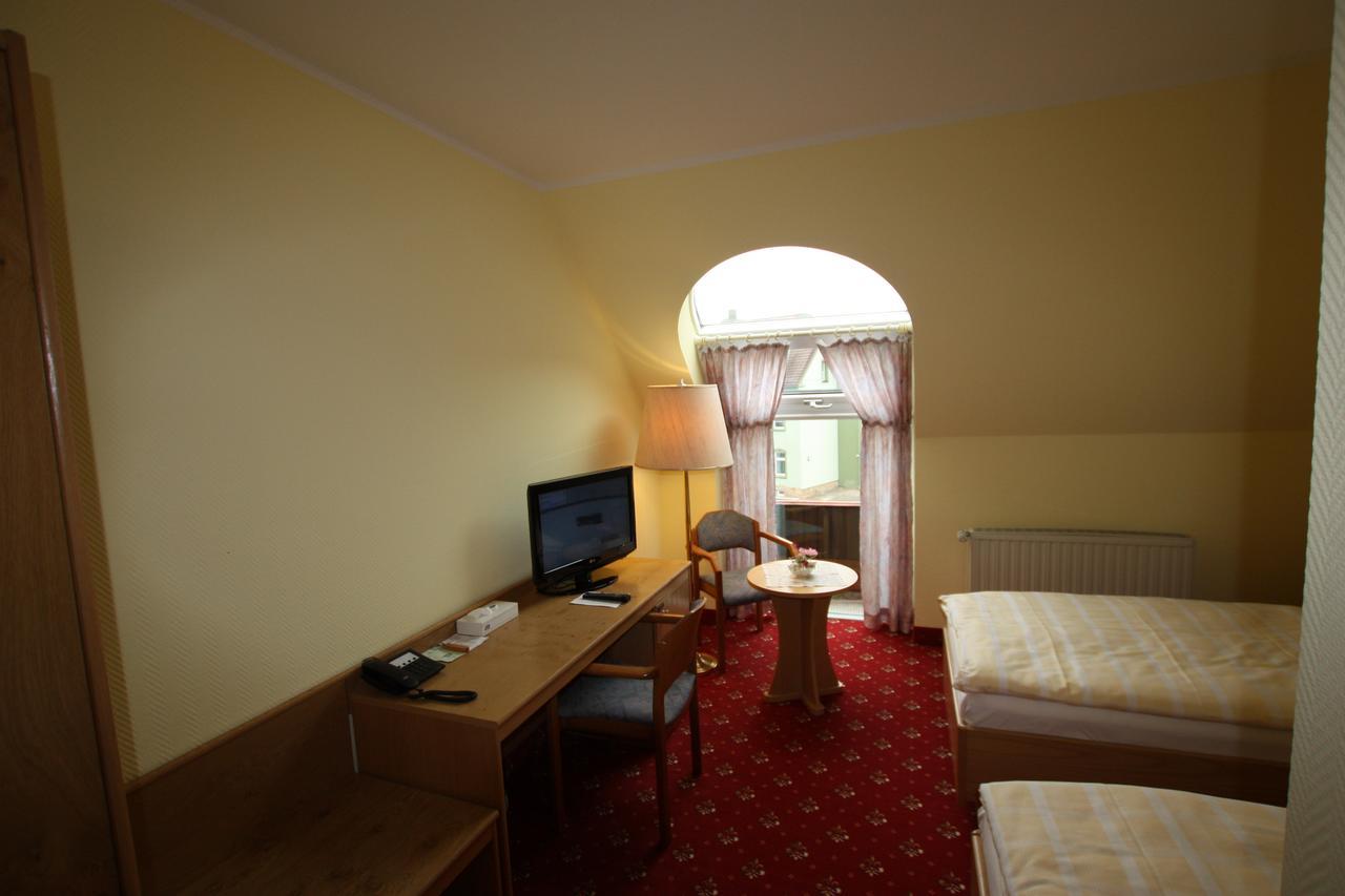 Hotel Buergerhof Hohenstein-Ernstthal Eksteriør billede